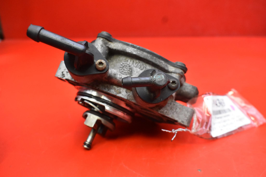 фото №8, Насос вакуум вакуум 9140300110 chevrolet captiva 1 i 2.2 vcdi 184 km 11-13