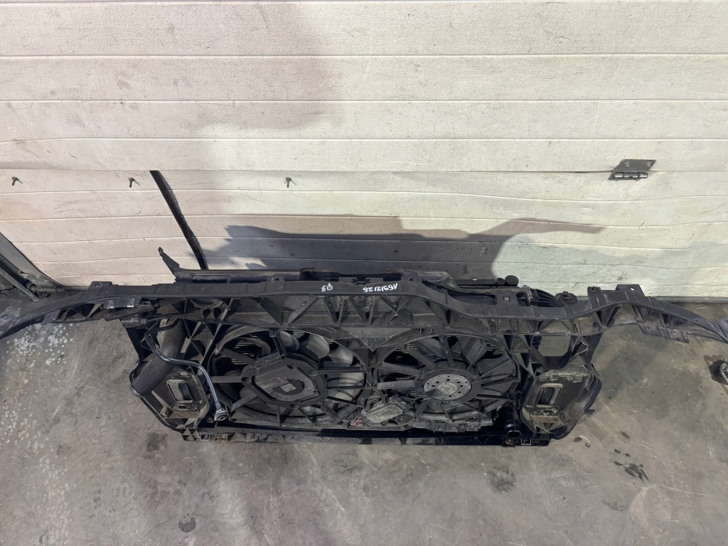 Audi q5 8r ремінь передній підсилювач вентилятор радіатор комплект Недорого