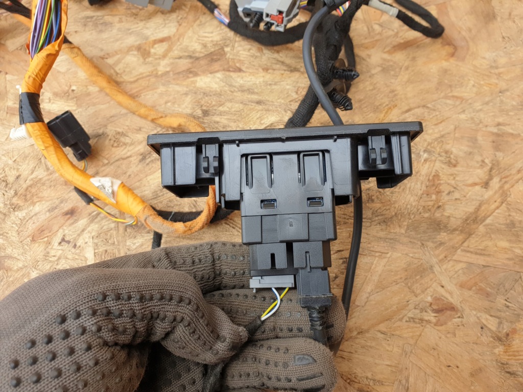 фото №3, Ford mondeo mk5 роз'єм usb електропроводка