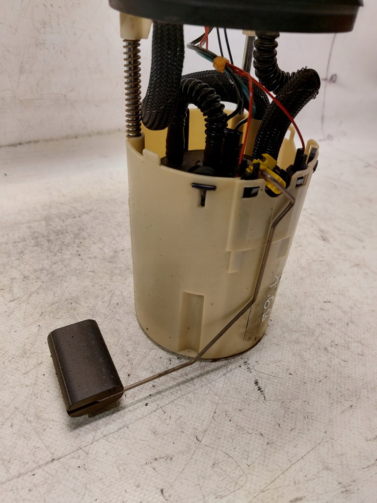 фото №8, Насос пального nissan primera p12 1.6b