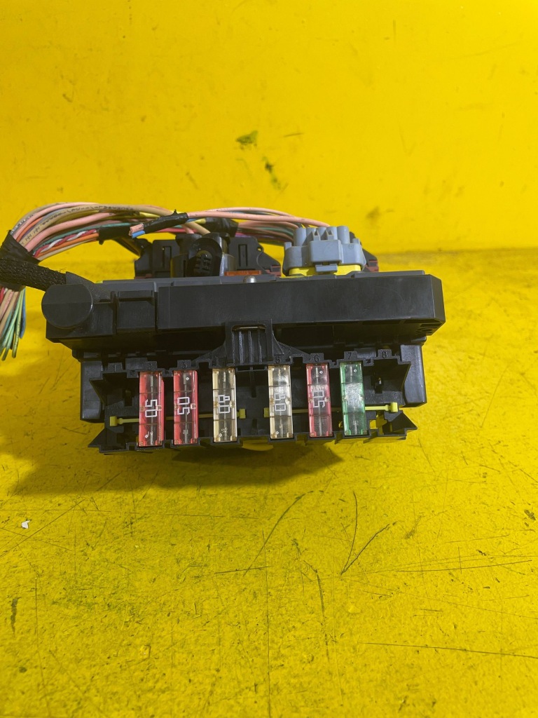 фото №1, Peugeot 308 коробка bezpieczników/moduł bsm