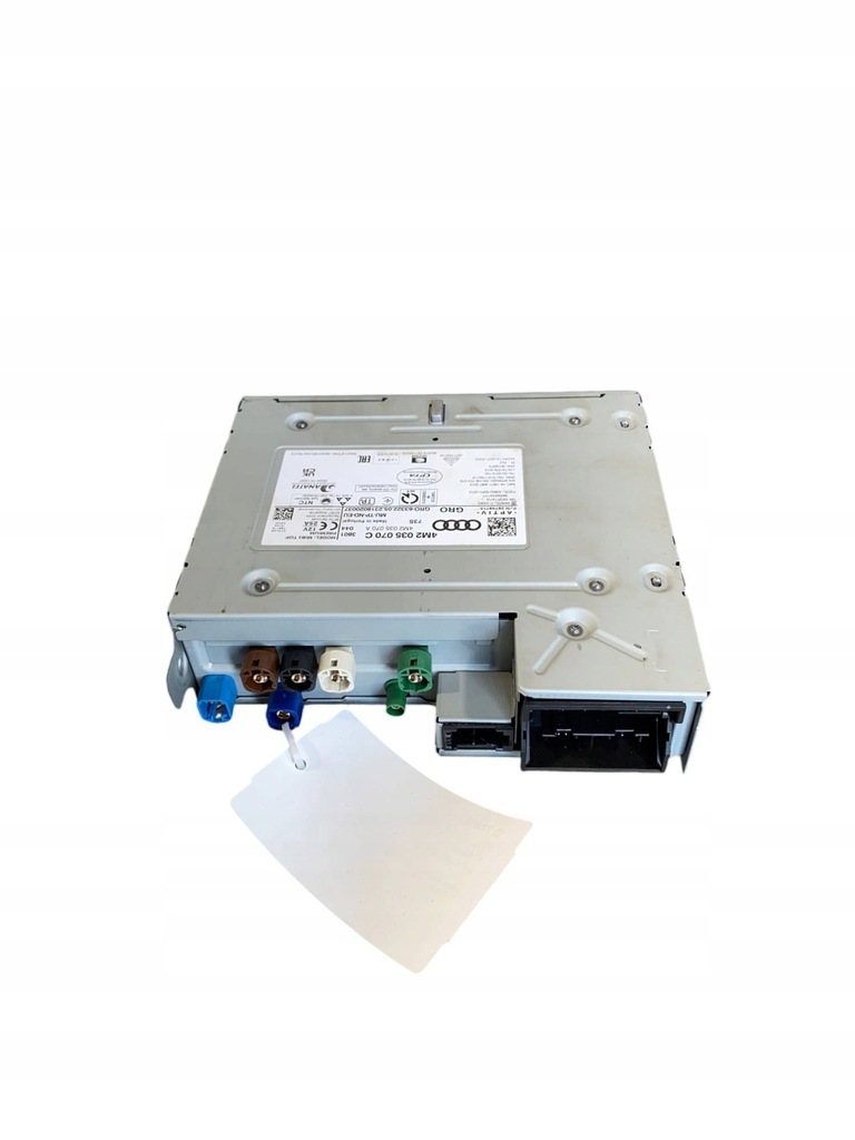 фото №1, Audi q8 e-tron панель / радиопроигрыватель cd/dvd/gps 4m2035070c