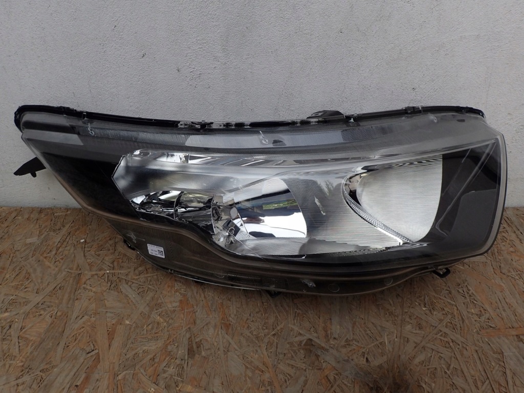 фото №1, Лампа правая фара правый iveco daily 6 vi 14-19