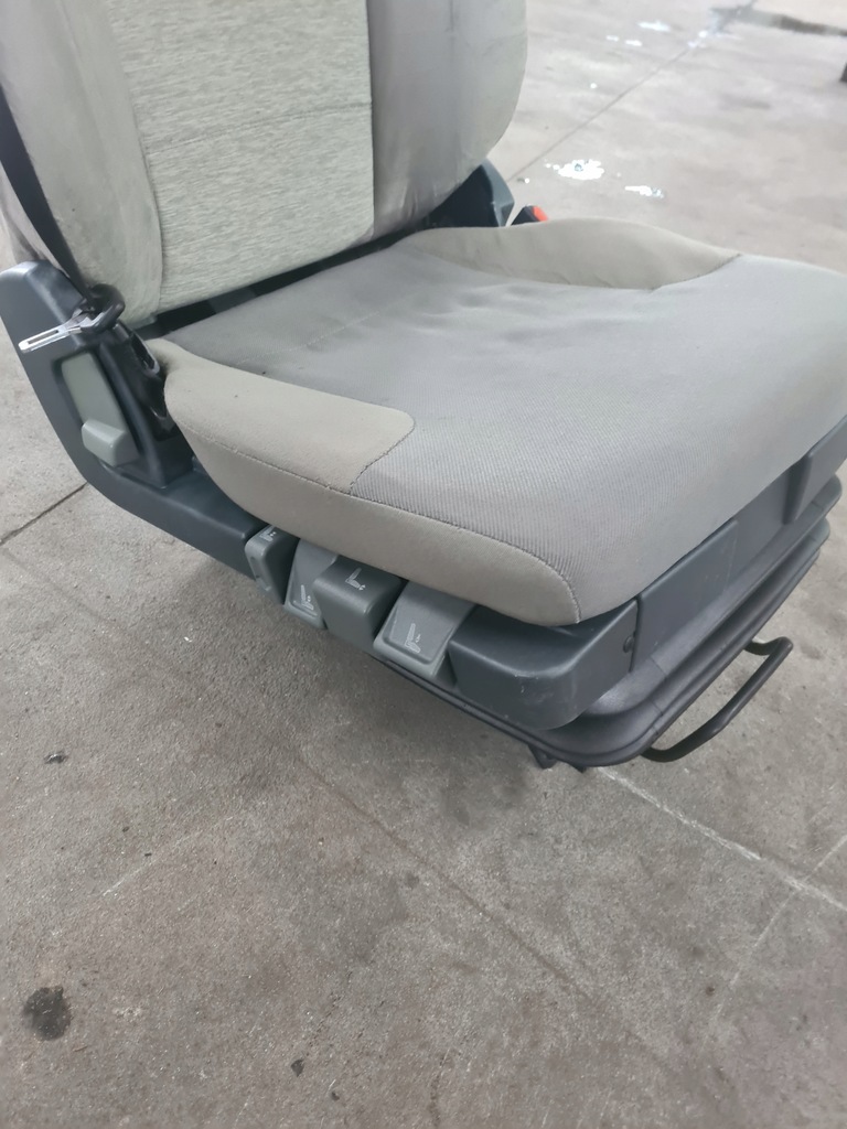 фото №7, Сиденье пневматический правый сиденье пассажира renault premium midlum dxi