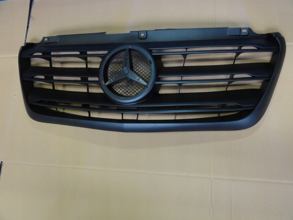фото №1, Решётка радиатора передняя решётка радиатора mercedes sprinter 907 910 nowa