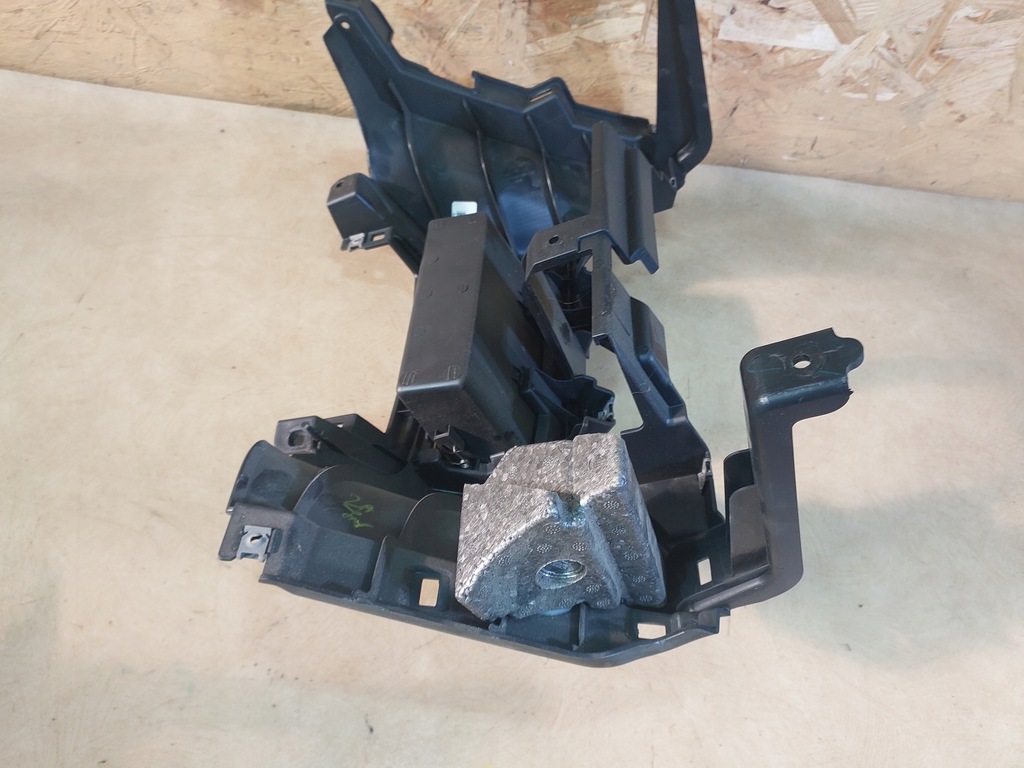 фото №7, Hyundai i20 i бардачок консоли туннель 08-12