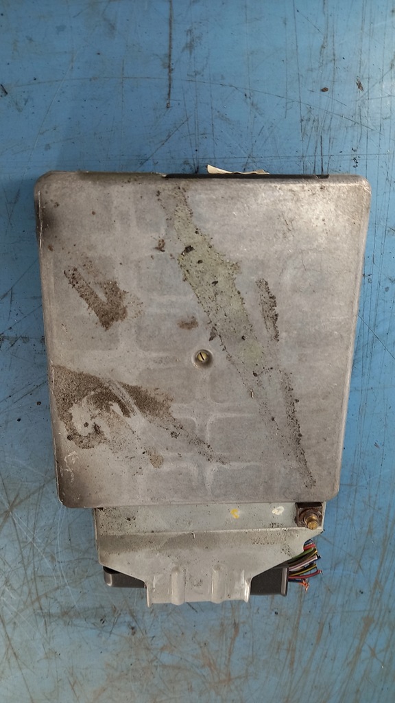 фото №1, Бортовой компьютер двигателя ford focus 1.8b 98r