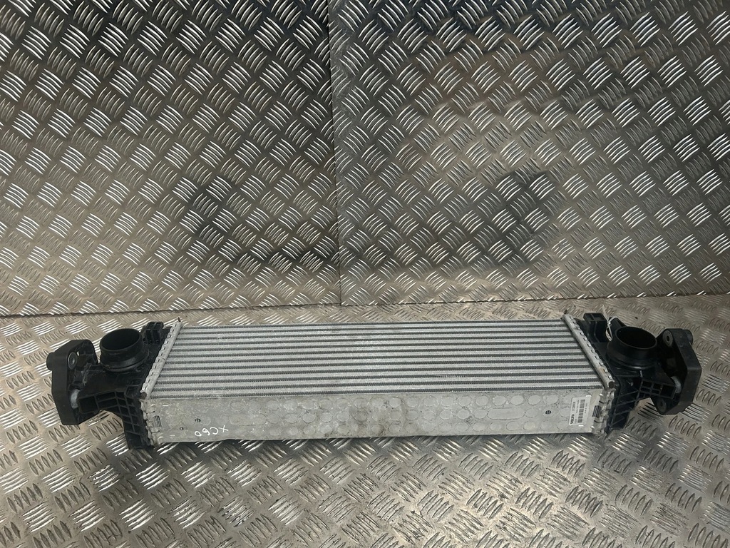 фото №7, Volvo xc60 2020 радіатор повітря наддувний / інтеркулер