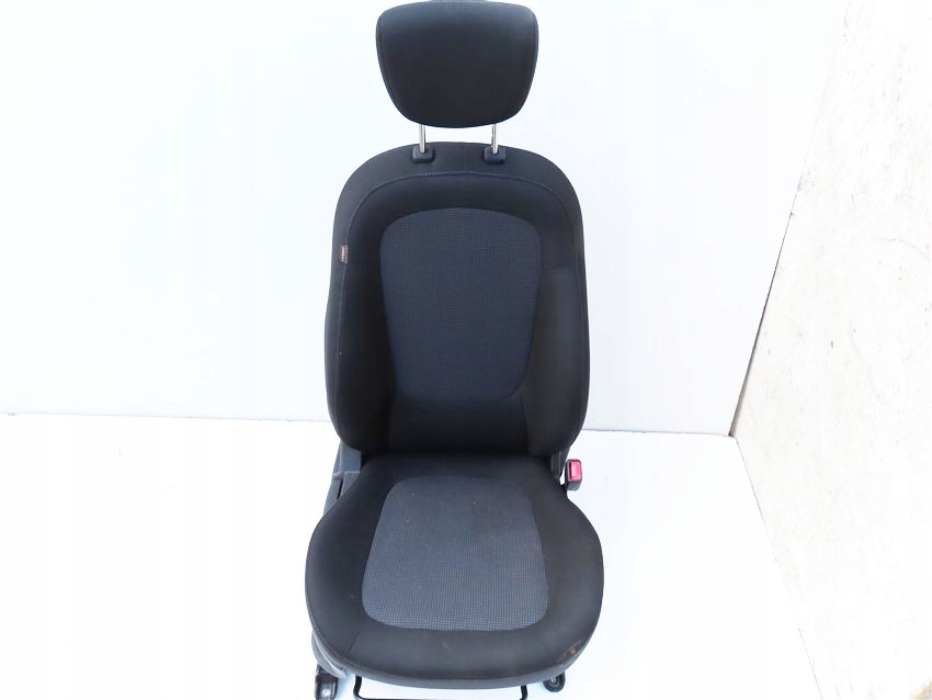 фото №1, Сиденье передний правый hyundai i20 i 5 дверь 08-14 r