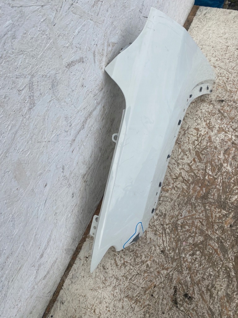 Jeep compas 2 крыло  левое  перед 17r-- Доставка