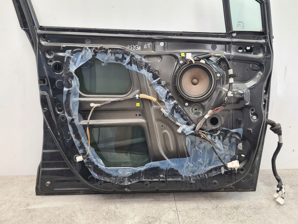 фото №16, Toyota corolla verso ii двері лівий перед 209