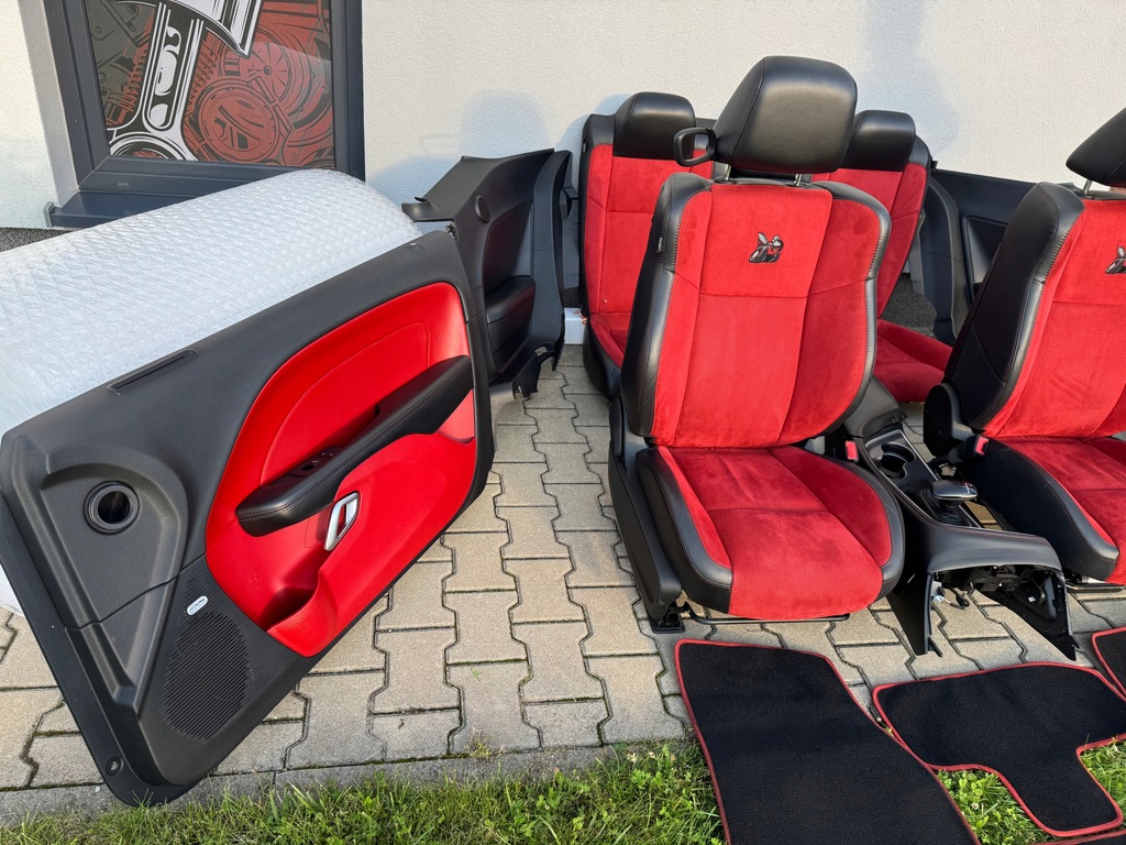 фото №12, Dodge challenger srt сидіння обшивки двері 2015+