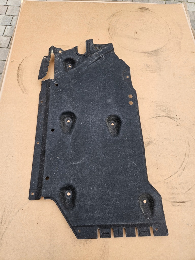 фото №1, Audi tt 8s защита подвеска правая 8s0825202b