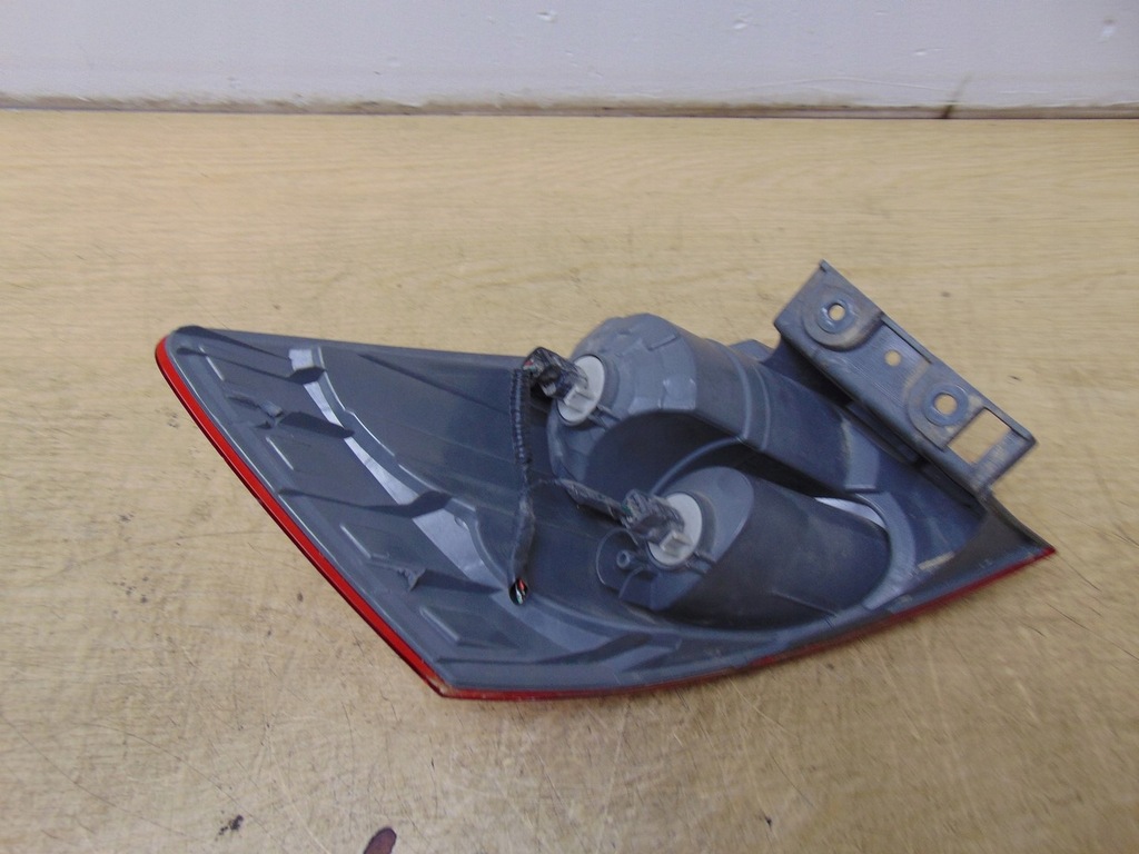 фото №11, Лампа права задня honda accord viii kombi europa