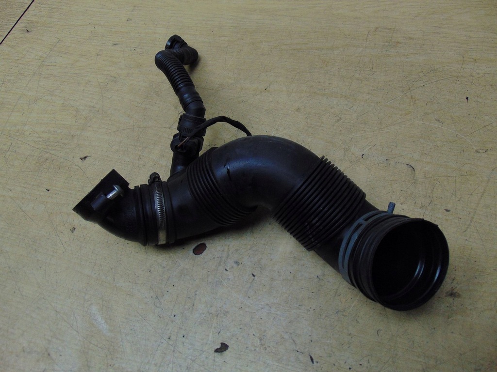 фото №8, Труба повітрозабірник повітря vw golf vi plus 1.6 tdi 3c0129654ag