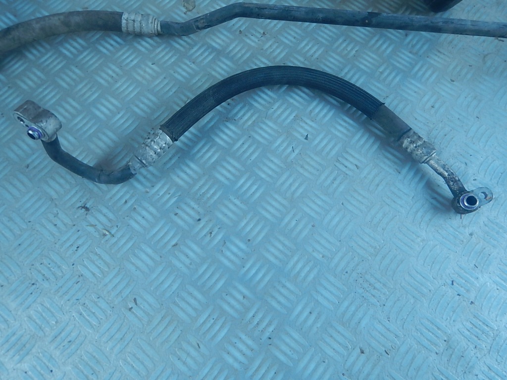 фото №1, Audi a6 c5 3.0 бензин asn lift шланг кондиционера оригинал