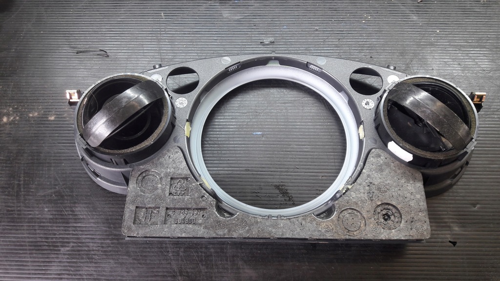 фото №3, Mini r50 рамка консоли спидометра приборы