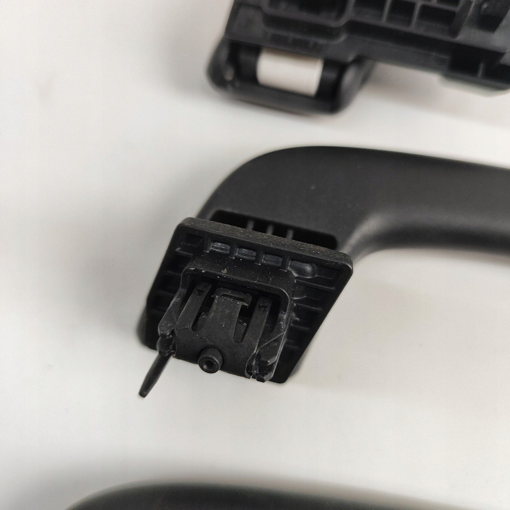 фото №6, Bmw x2 f39 2018 комплект креплений do потолка