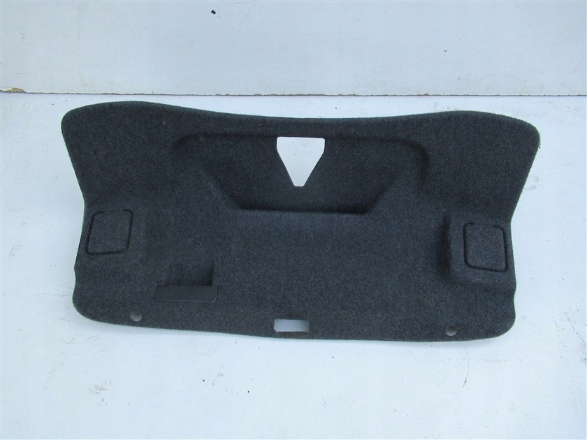 Купити Накладка кришки задній audi a4 b7 седан 2004-2007 рік