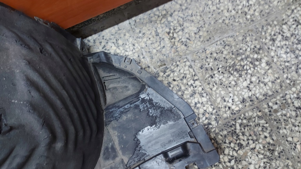 фото №3, Подкрылок левый перед mini clubman f54 15-