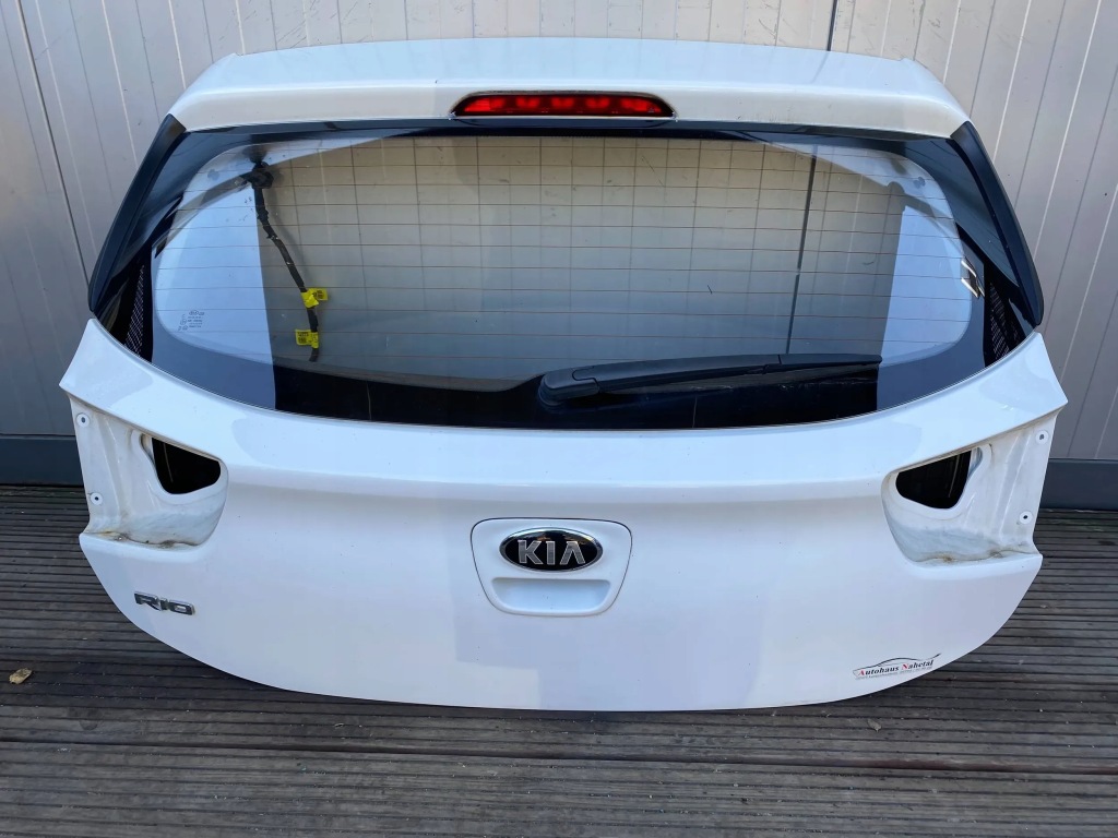 фото №1, Kia rio iv комплектная крышка багажника багажника белый ud 2018