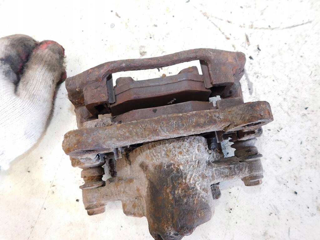 фото №7, Mercedes vito w639 2.2cdi 04r суппорт левый задняя