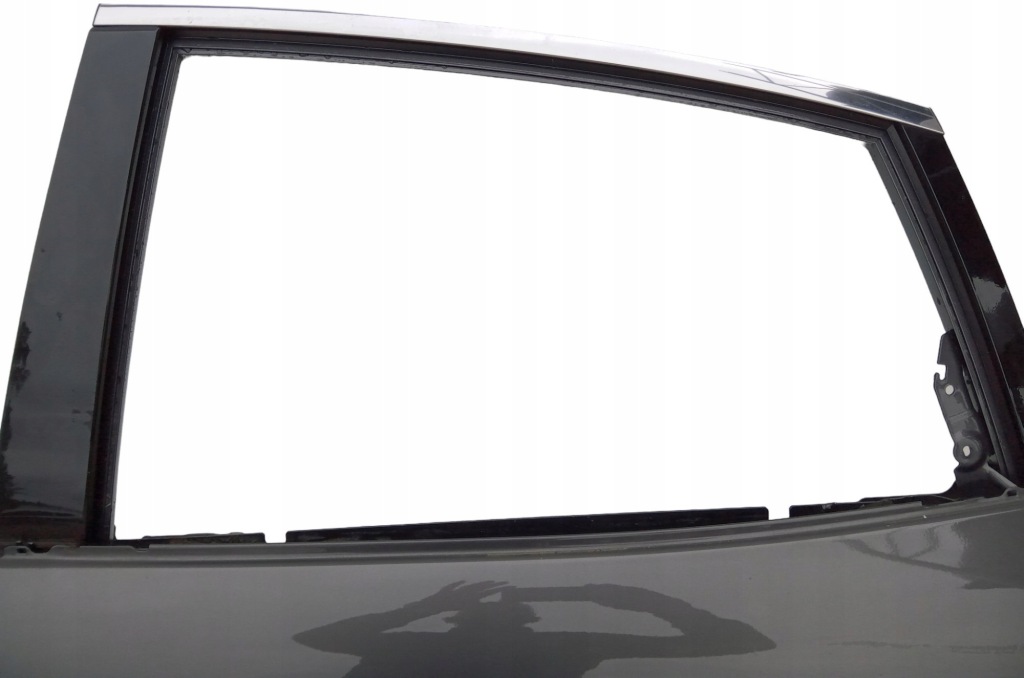 фото №1, Молдинг dekor дверь левая задняя infiniti q70 m30d m35 m37 m56