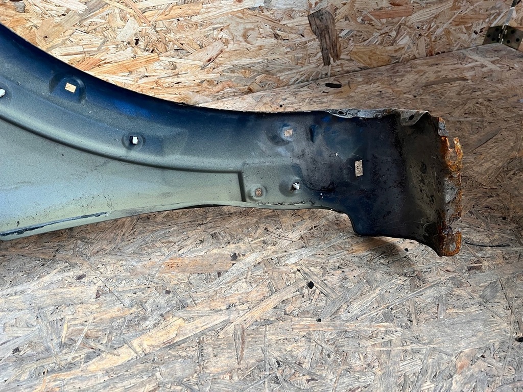 фото №13, Крыло левый chevrolet captiva c100 код лакокрасочного покрытия: gar