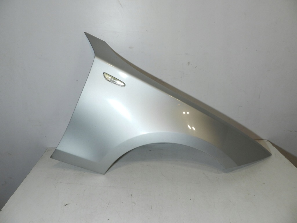 фото №10, Bmw 1 e81 e87 lift 07-11 бампер капот крила kompletny перед titansilber