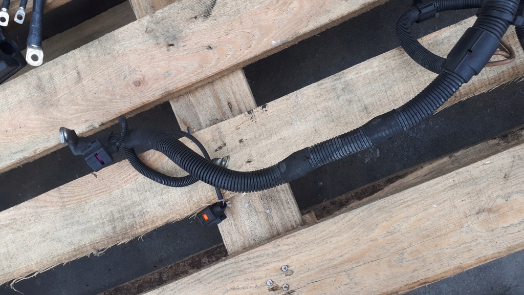 фото №8, S4 b8 шланг стартер массовый 3.0 tfsi eu