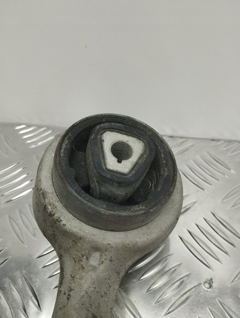 фото №5, Bmw e90 e91 рычаг правый перед нижний 6082t6