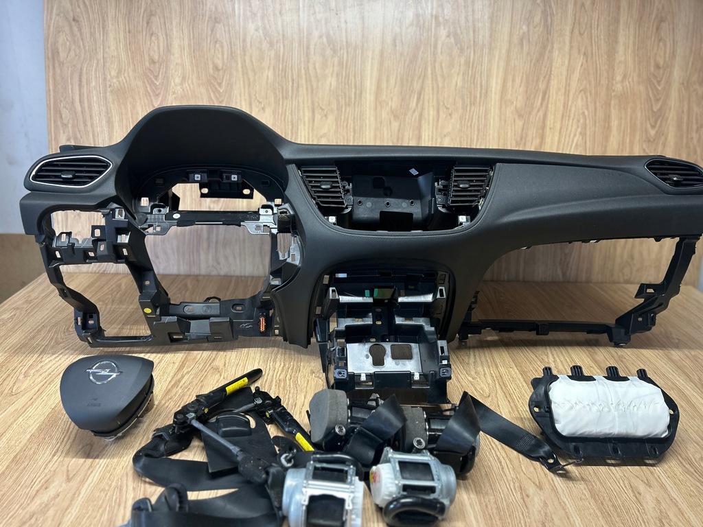 фото №1, Подушка безопасности приборная панель консоль подушки безопасности opel grandland x оригинал