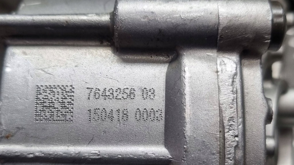 Насос масла 7643256 bmw 7 f01 f02 f03 f04 f10 f11 f12 f13 4.4 n63b44 Недорого