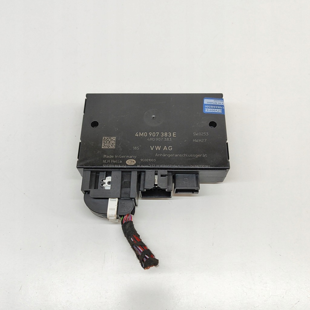 Купить Audi e-tron 2019 блок управления / модуль фаркоп буксировочный