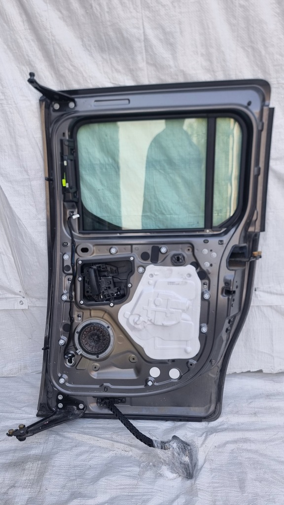 фото №11, Дверь задняя правое боковой opel combo e g40 полный