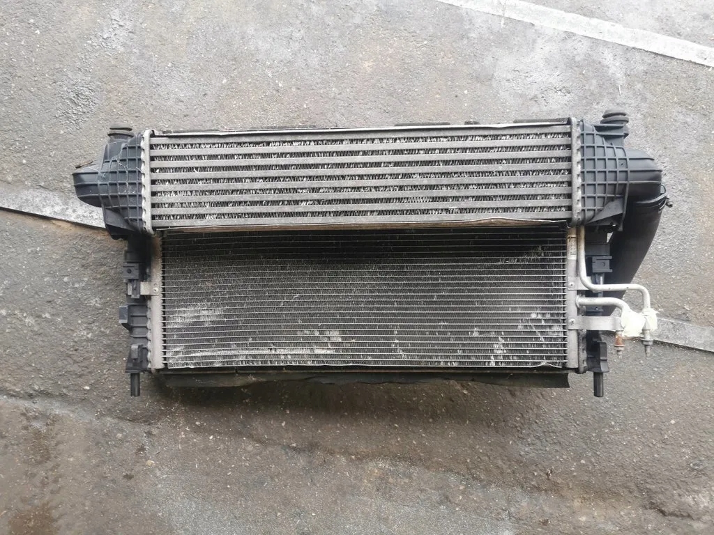 Купить Ford focus mk2 радиатор вентилятор 3m5h-8c607-na