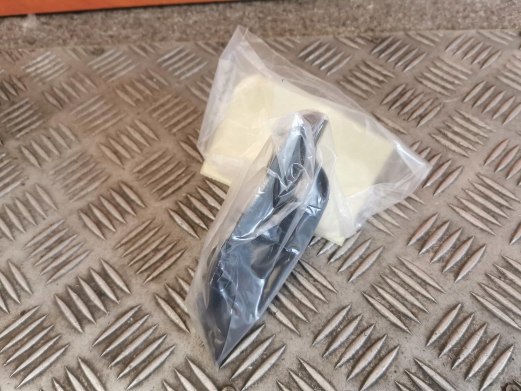 фото №1, Направляющая vw оригинальный номер 5la807184