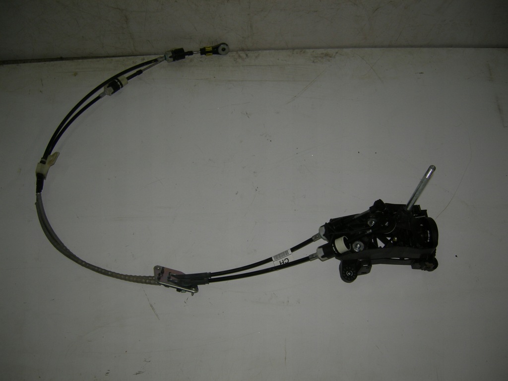 фото №1, Ford fiesta mk7 lift 1.0 домкрат тросы передач