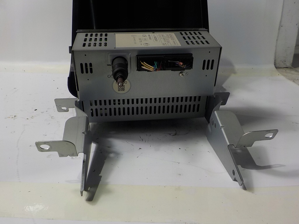 фото №8, Forester ii sg екран дисплей рамка козирок захист навігації радіо