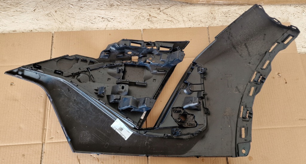 Правий кутик бампера перед 408 gt peugeot Київ