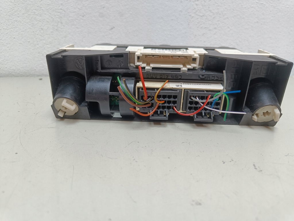 фото №9, Панель кондиционера audi a1 переключатель вентилятора 8x 8x0820045a