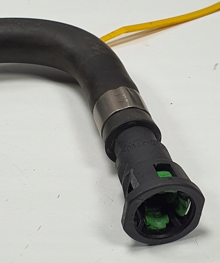 фото №3, Wąż труба трубки wody volvo c70 ii 3m5h-8c012-pk