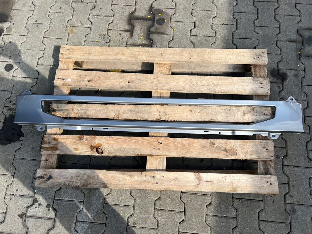 фото №1, Scania r 2015r капот нижня лампа решітка радіатора оригінал