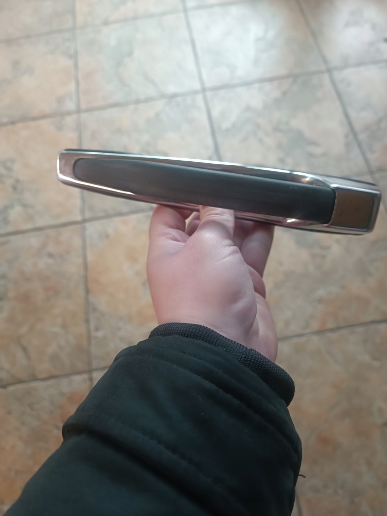 Купить Ручка наружная левая mercedes w123 1237600359