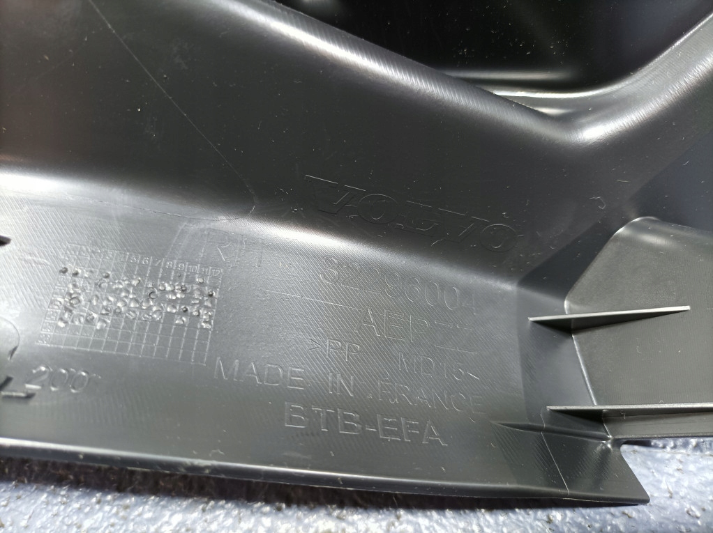 фото №12, Volvo xc40 i lift комплект захист накладки бокових bok правий 31457497