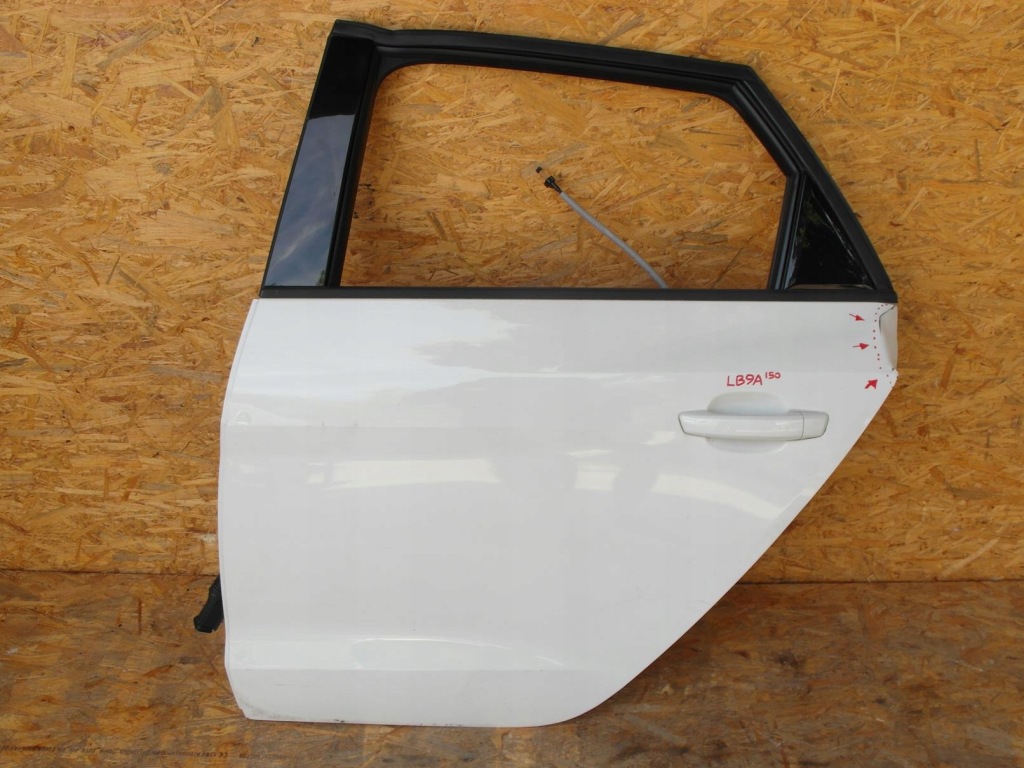 фото №1, Audi a1 82a 18- дверь левая задняя задние lb9a