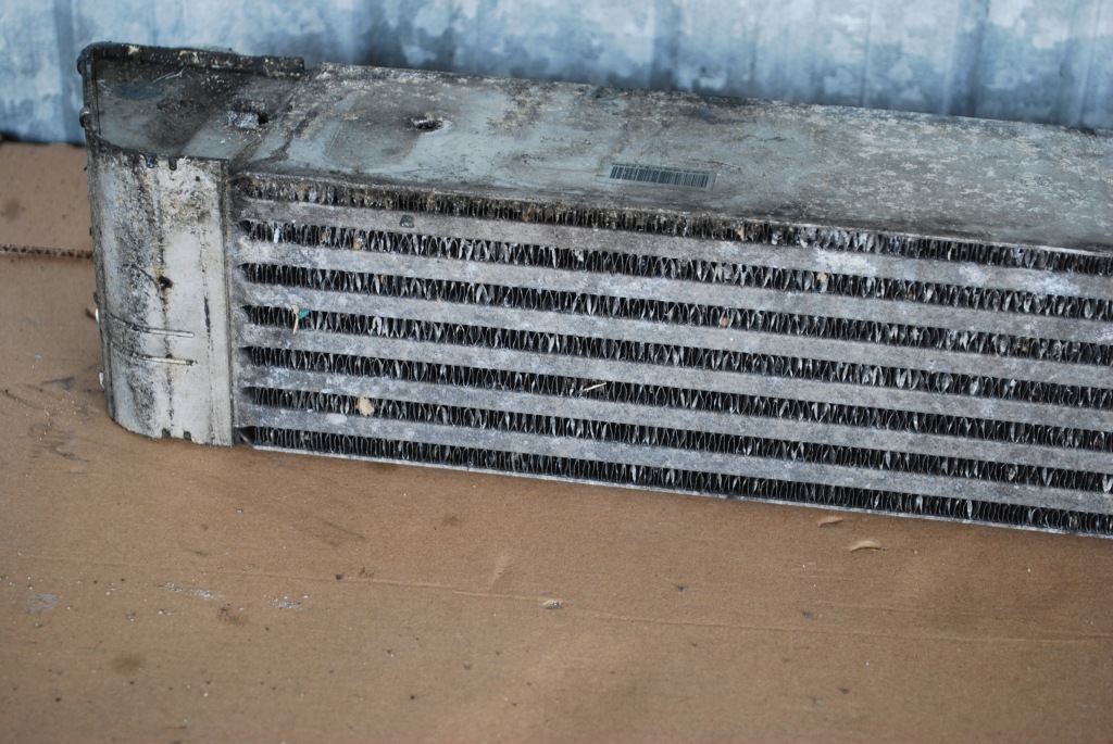 Интеркулер bmw e60 3.0d 7795823 с Разборки