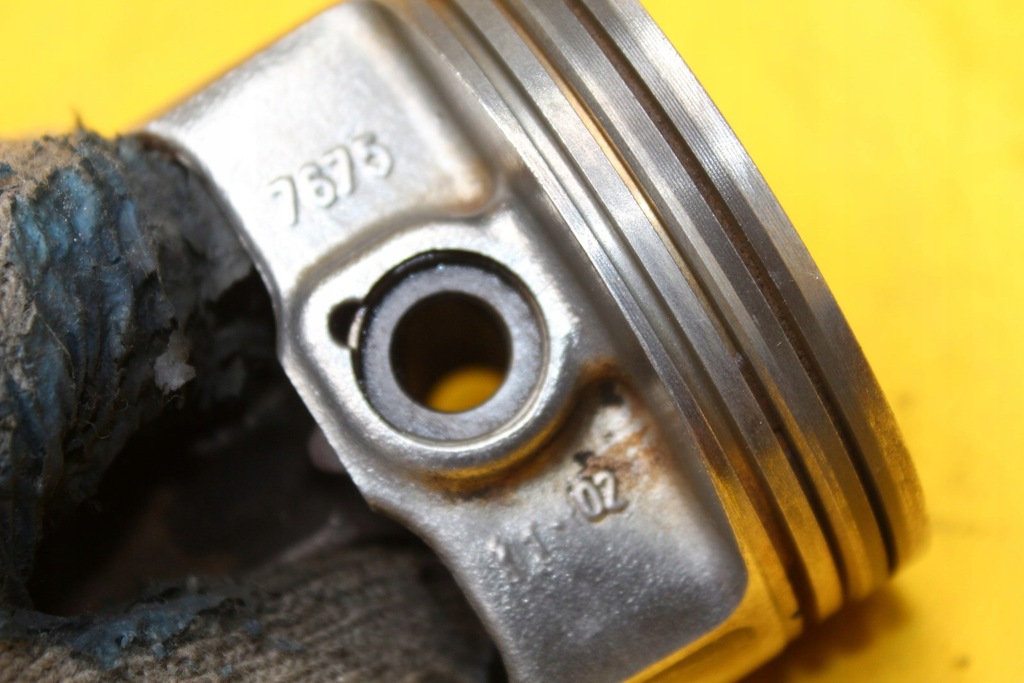 фото №10, Поршень шатун golf v ibiza iv 1.4 b 7-r1 032t cgg