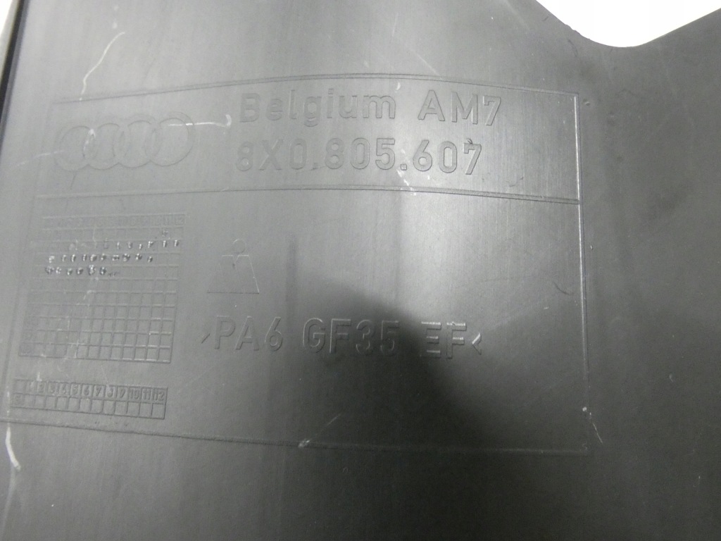 фото №6, Направляющая, кронштейн лампы audi a-1 przed liftem 492.