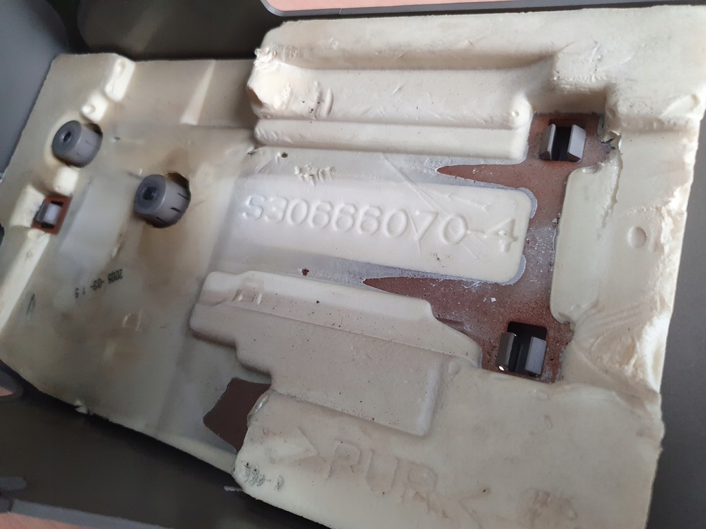 фото №7, Защита спидометра колонки рамка dekor drewno volvo xc90 i 06r